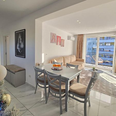 Tirana City Center Penthouse Oasis Buitenkant foto